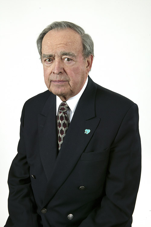 Dr André Proulx