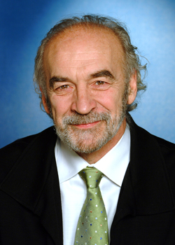 Dr Jacques-Yves Montplaisir